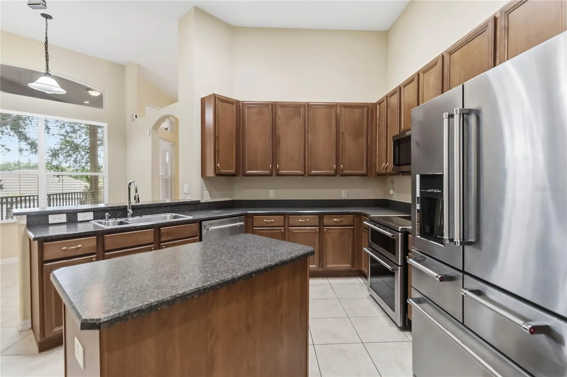 513 Parkside Pointe Boulevard Apopka FL 32712