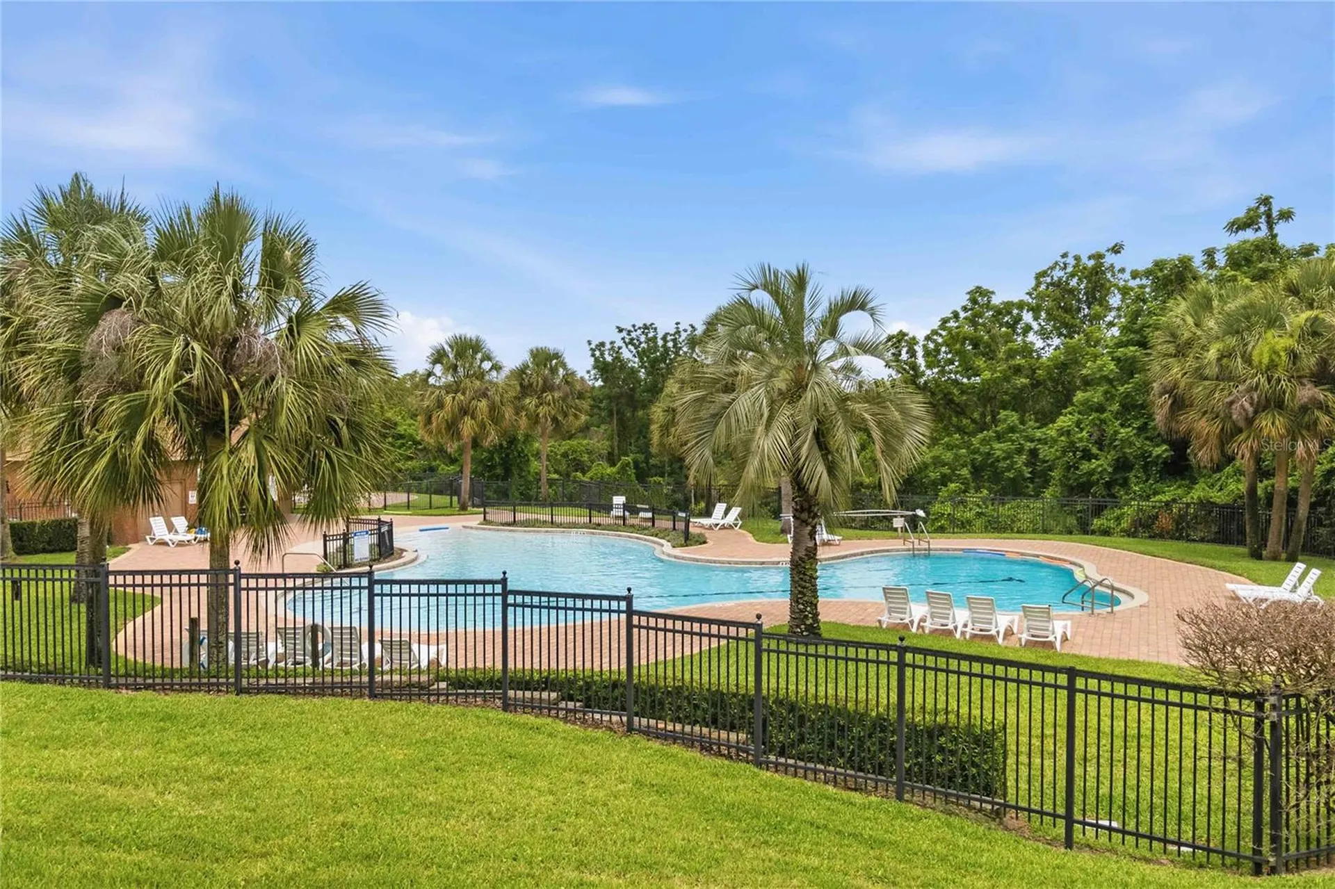 513 Parkside Pointe Boulevard Apopka FL 32712