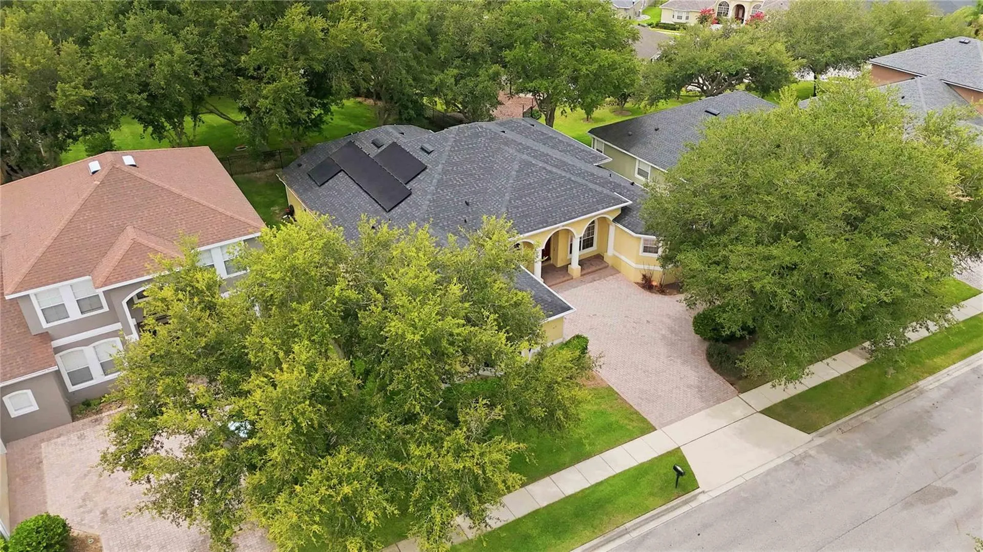 513 Parkside Pointe Boulevard Apopka FL 32712