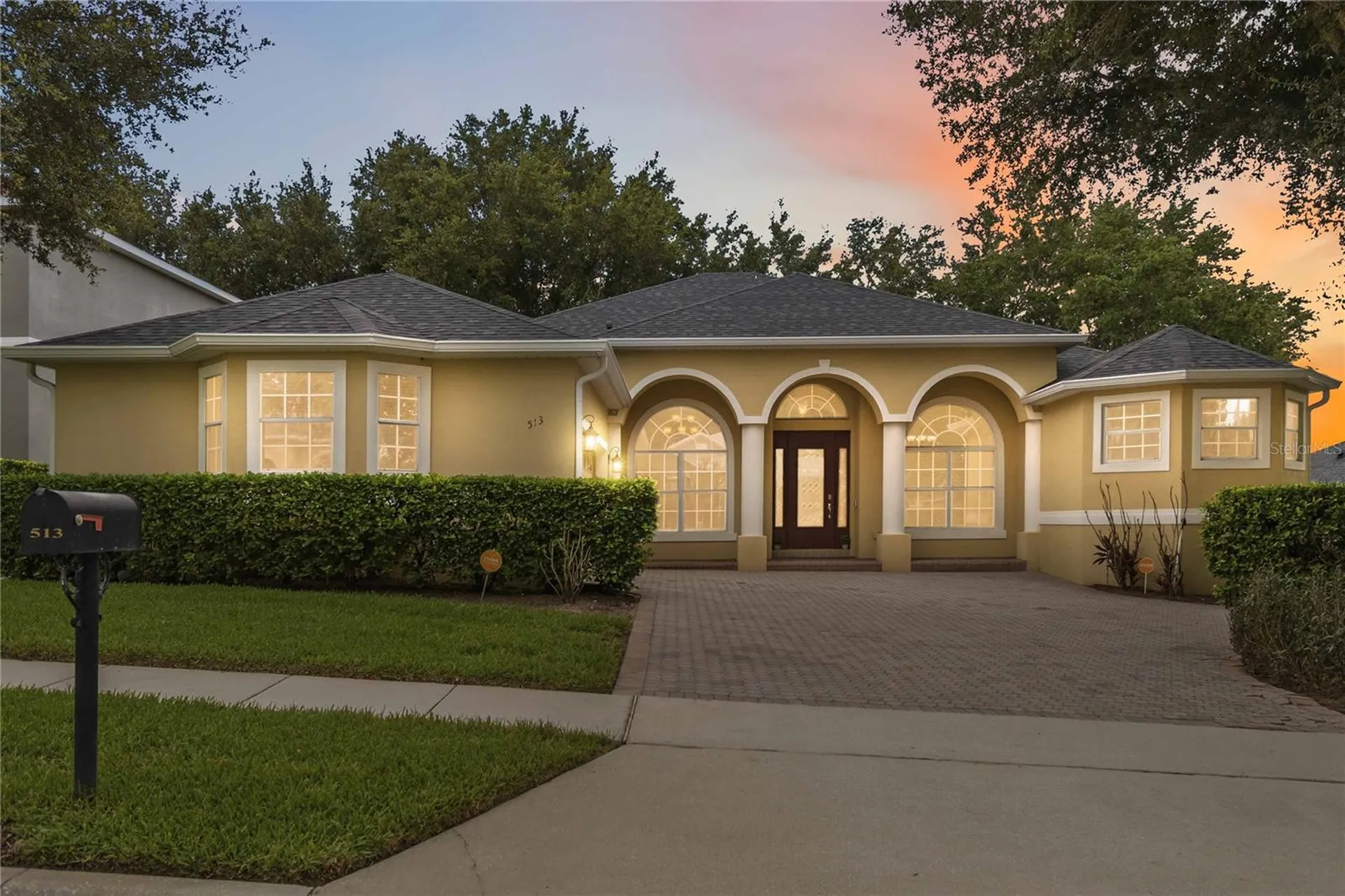 513 Parkside Pointe Boulevard Apopka FL 32712