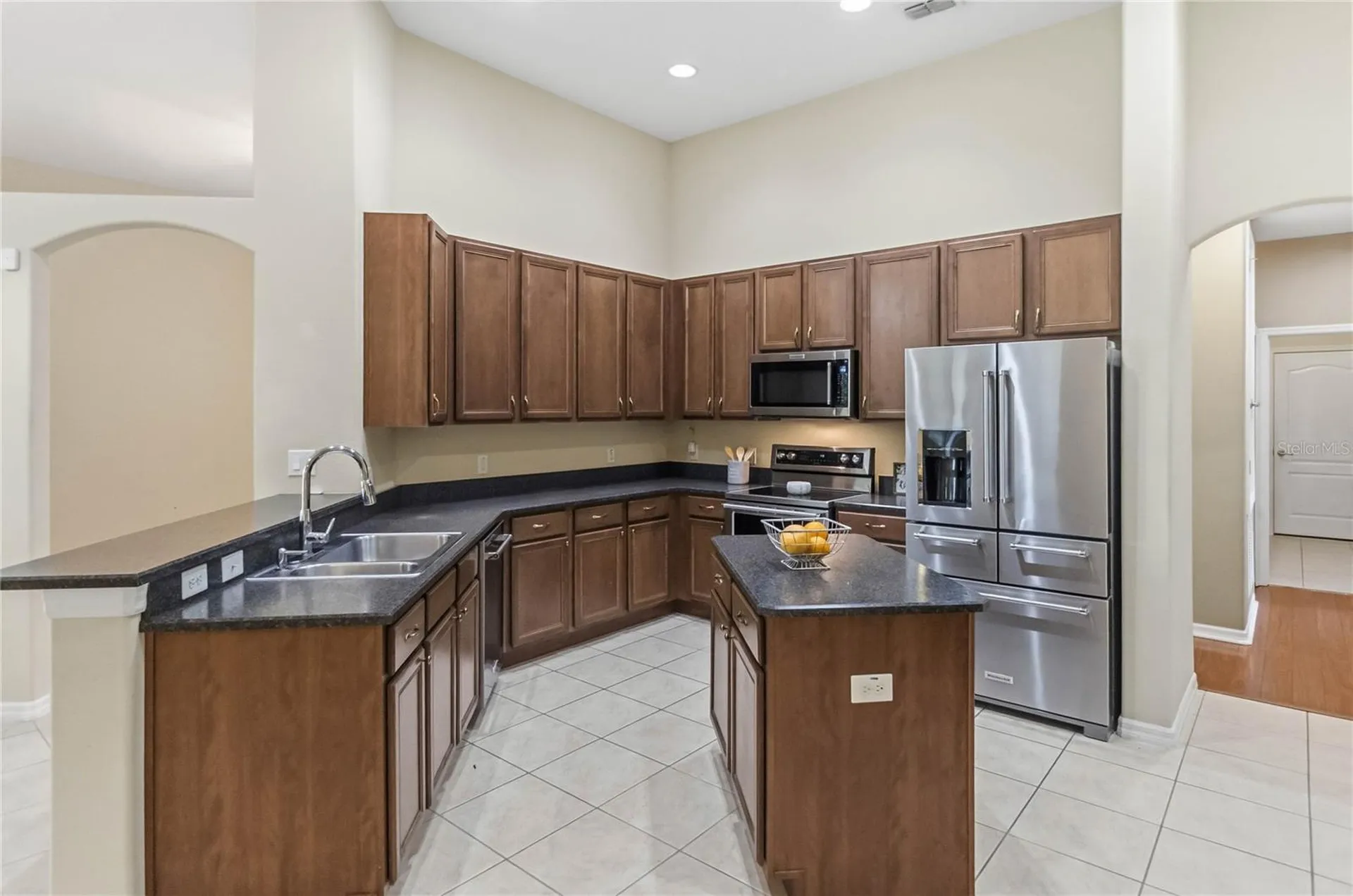 513 Parkside Pointe Boulevard Apopka FL 32712