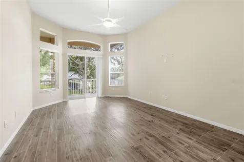 513 Parkside Pointe Boulevard Apopka FL 32712