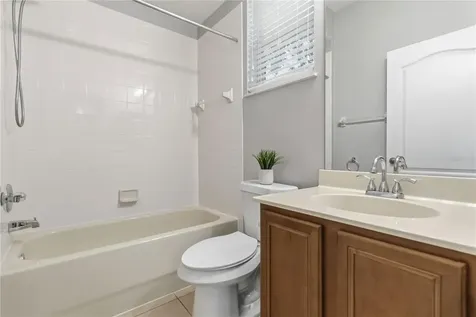 513 Parkside Pointe Boulevard Apopka FL 32712