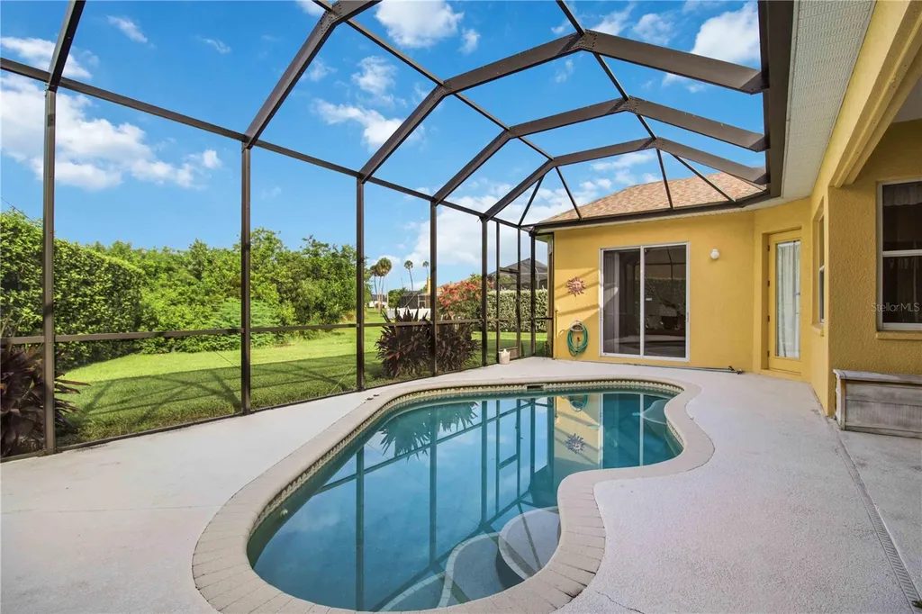 9215 63rd Court E Parrish FL 34219