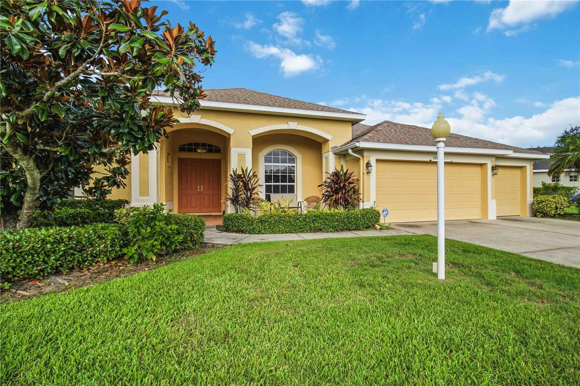 9215 63rd Court E Parrish FL 34219