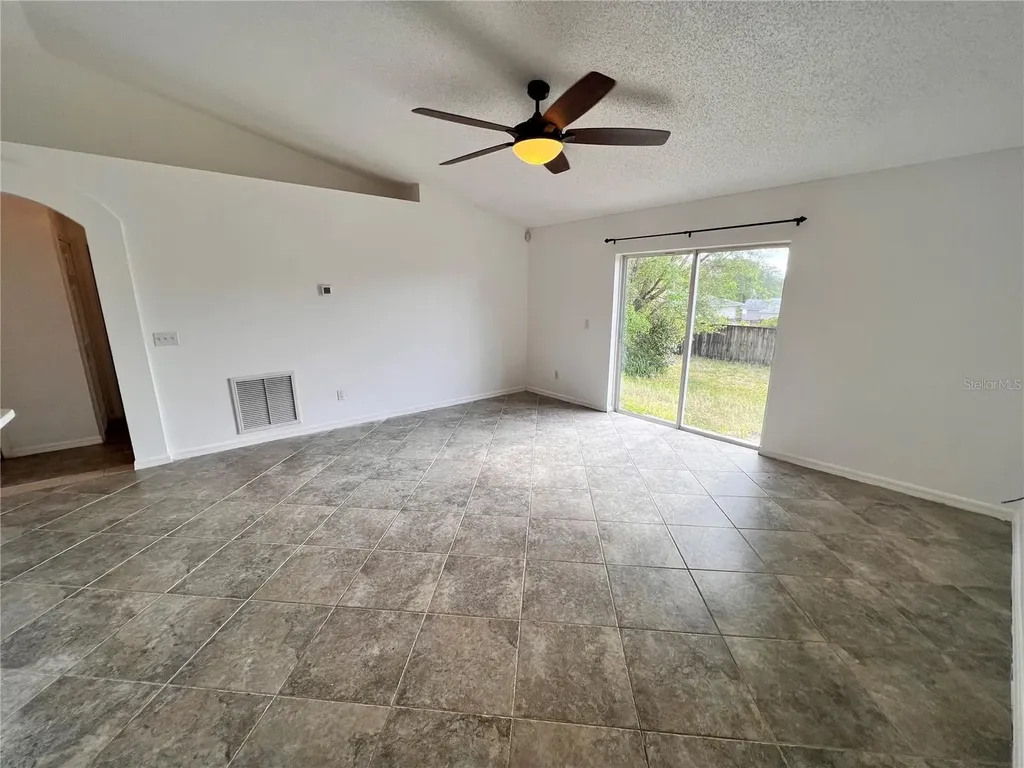 3344 Courtland Boulevard Deltona FL 32738