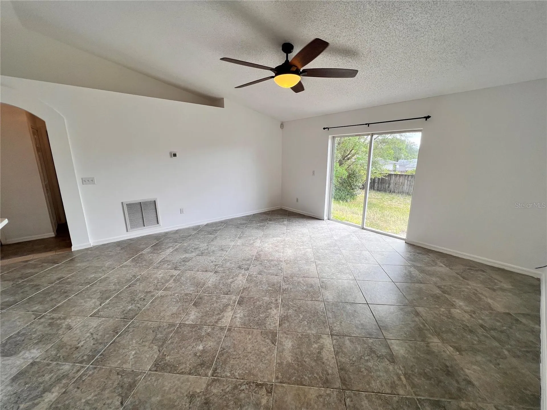 3344 Courtland Boulevard Deltona FL 32738
