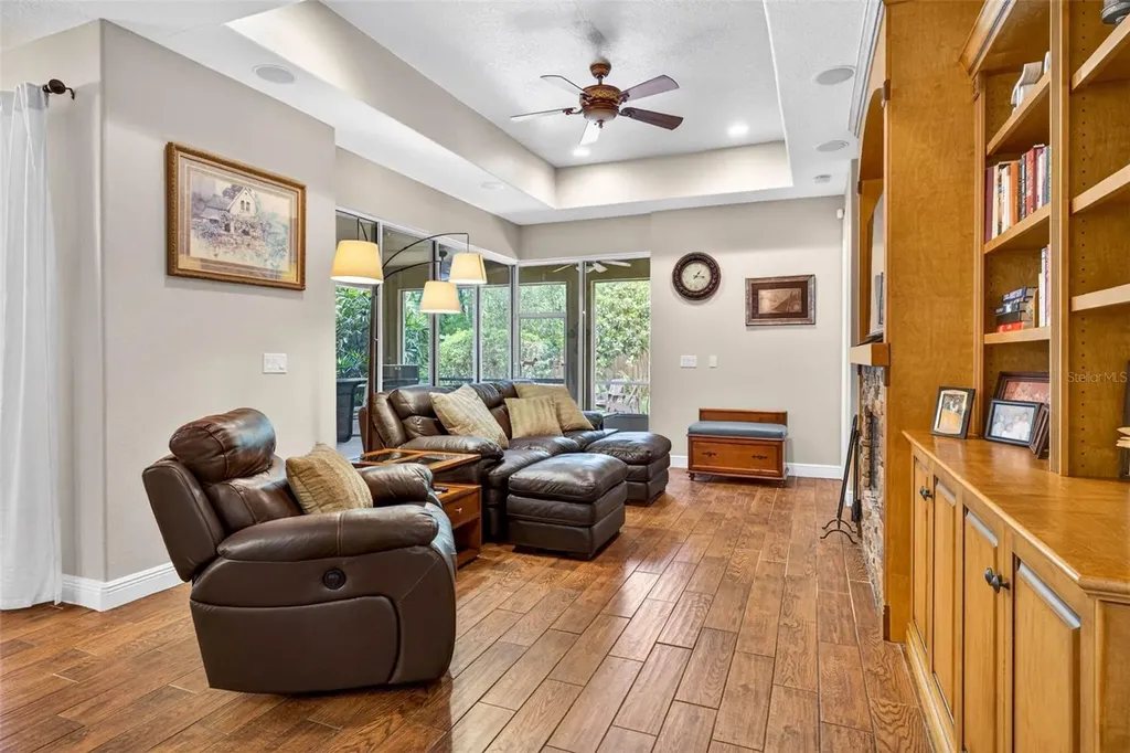 32449 Laurel Court San Antonio FL 33576