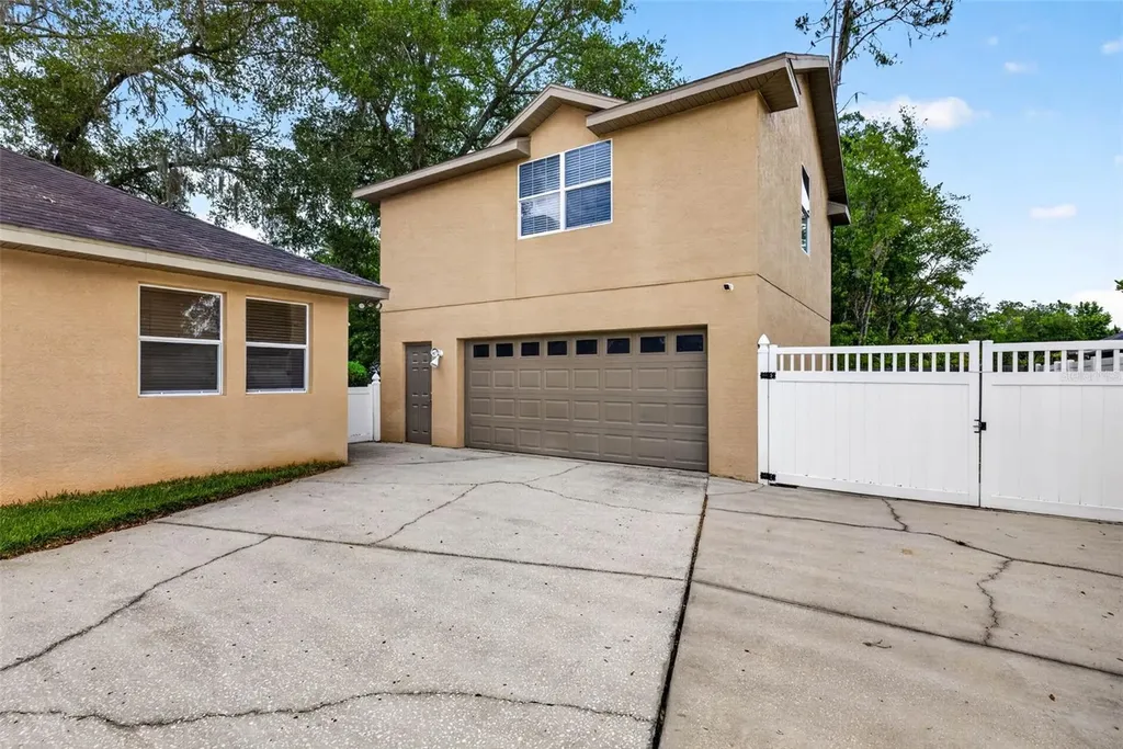 32449 Laurel Court San Antonio FL 33576