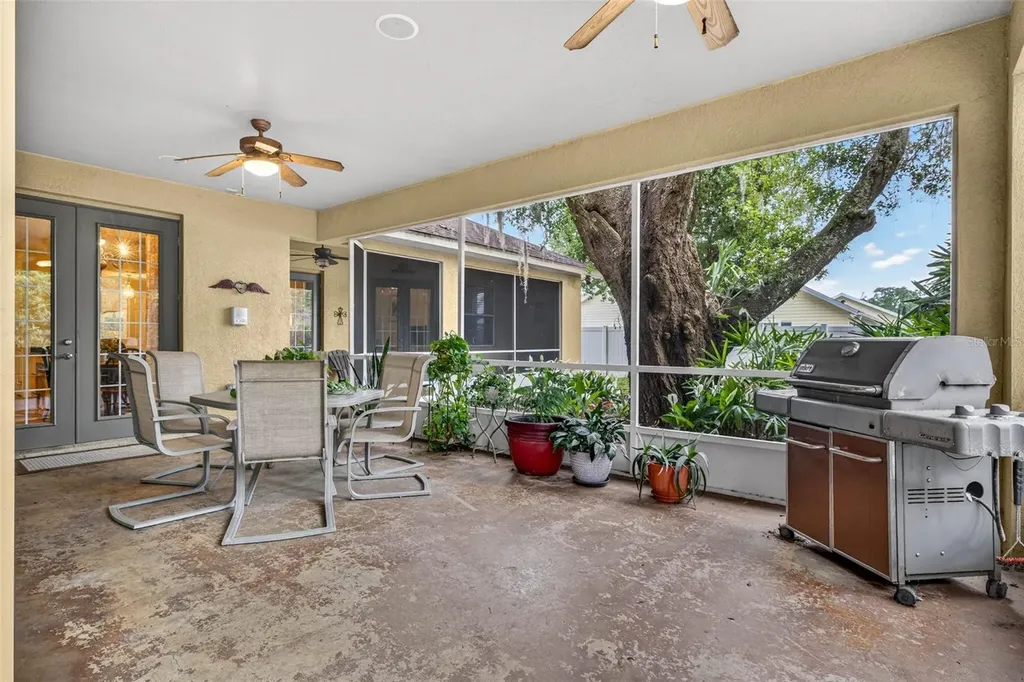 32449 Laurel Court San Antonio FL 33576