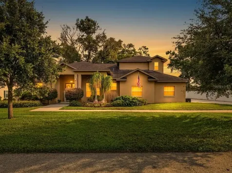 32449 Laurel Court San Antonio FL 33576