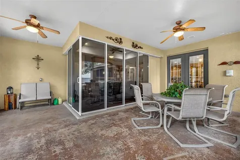 32449 Laurel Court San Antonio FL 33576