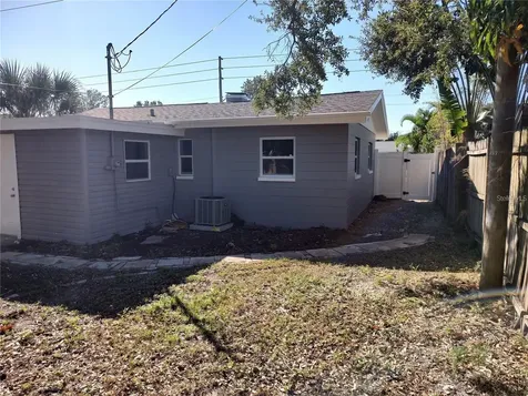 4637 12th Avenue N St Petersburg FL 33713