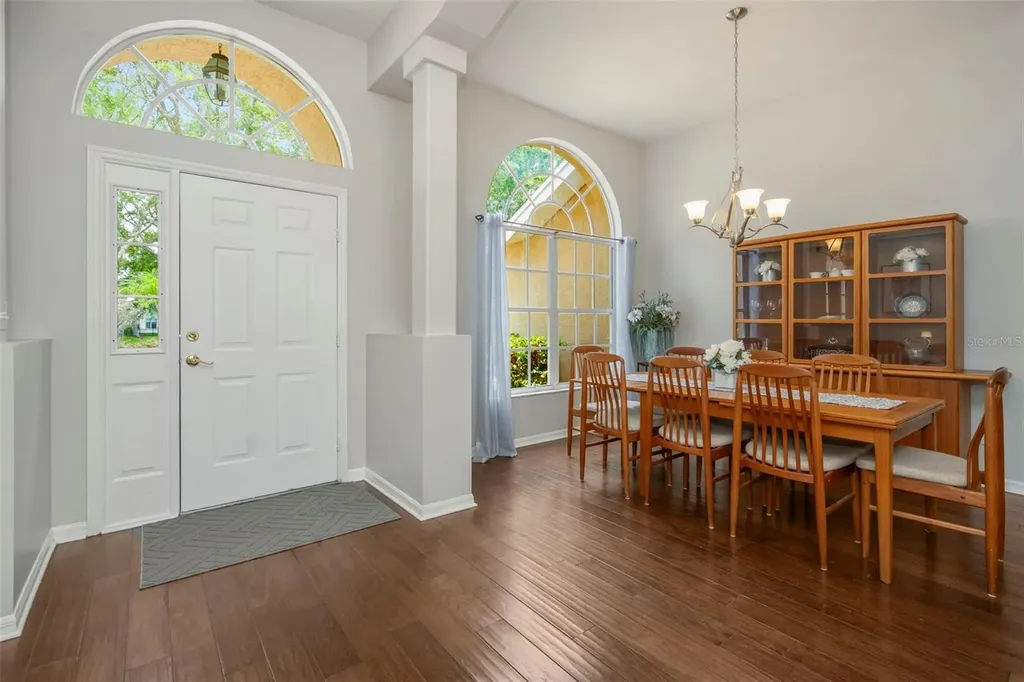 5633 Glencrest Boulevard Tampa FL 33625