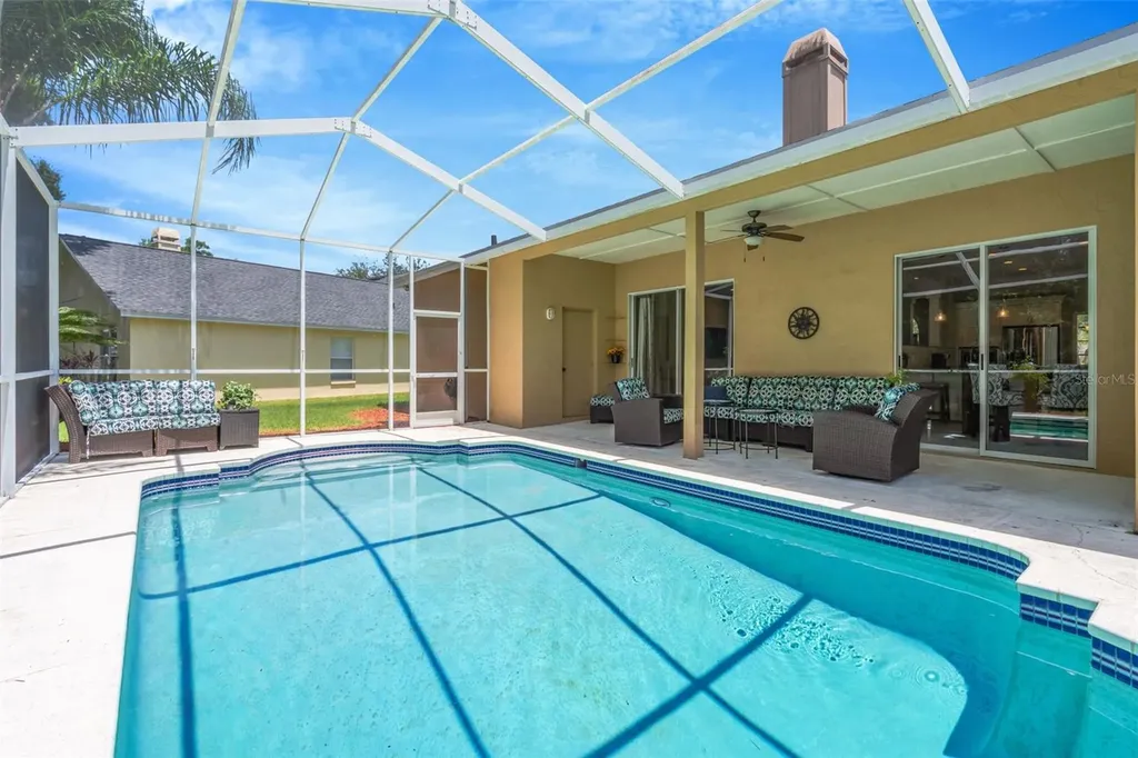 5633 Glencrest Boulevard Tampa FL 33625