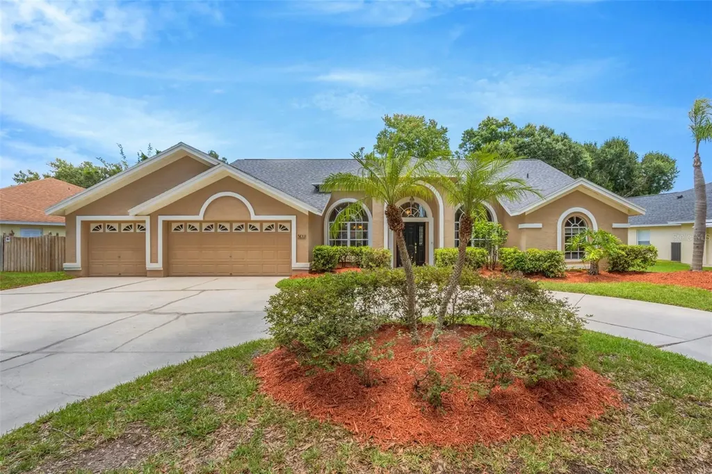 5633 Glencrest Boulevard Tampa FL 33625