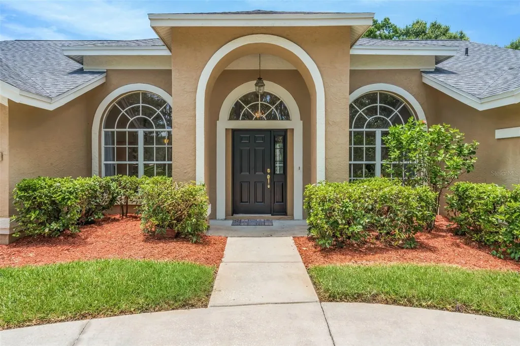 5633 Glencrest Boulevard Tampa FL 33625