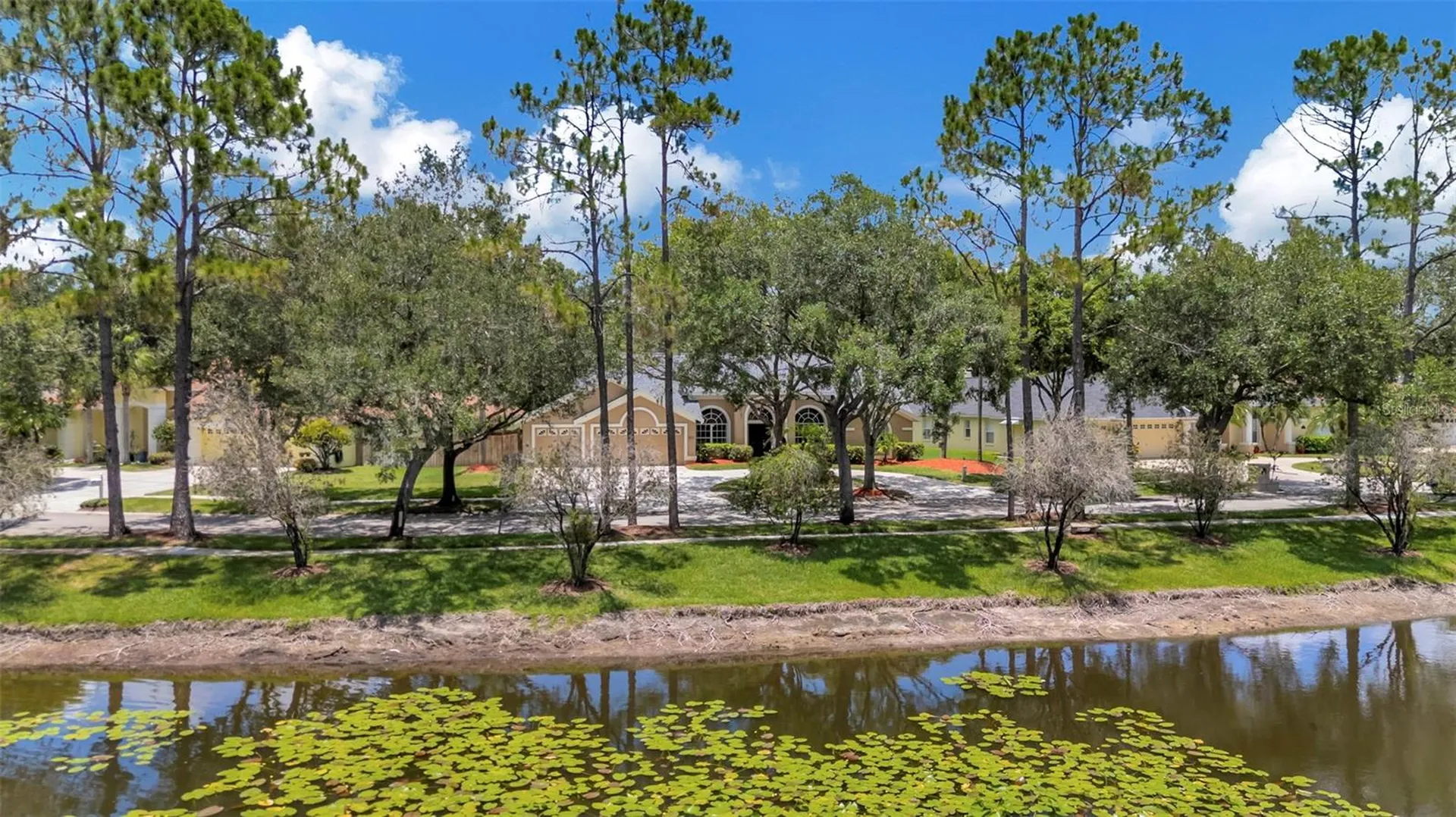 5633 Glencrest Boulevard Tampa FL 33625