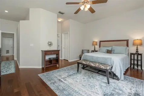 5633 Glencrest Boulevard Tampa FL 33625