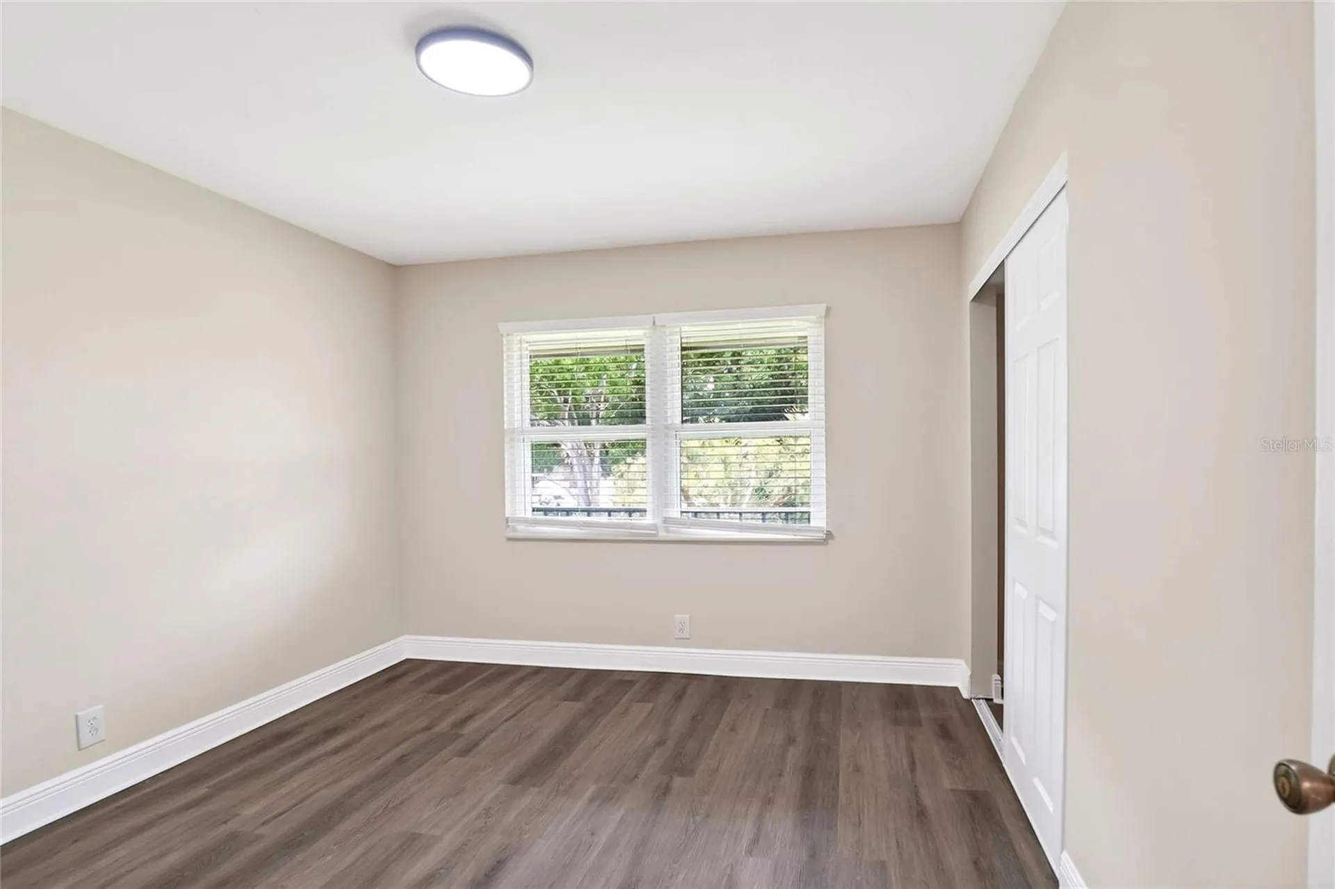 333 Lake Howard Drive NW Winter Haven FL 33880