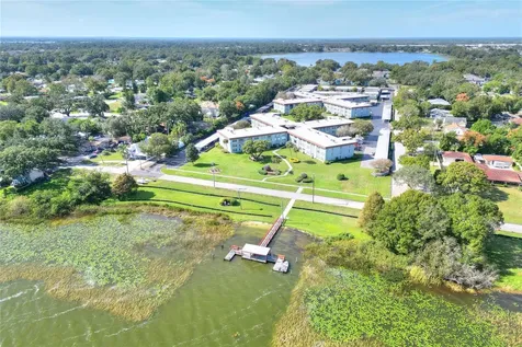 333 Lake Howard Drive NW Winter Haven FL 33880