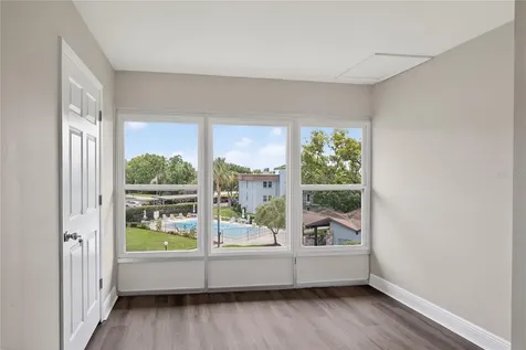 333 Lake Howard Drive NW Winter Haven FL 33880