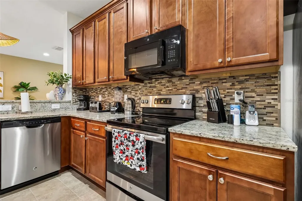 220 Pendant Court Kissimmee FL 34747