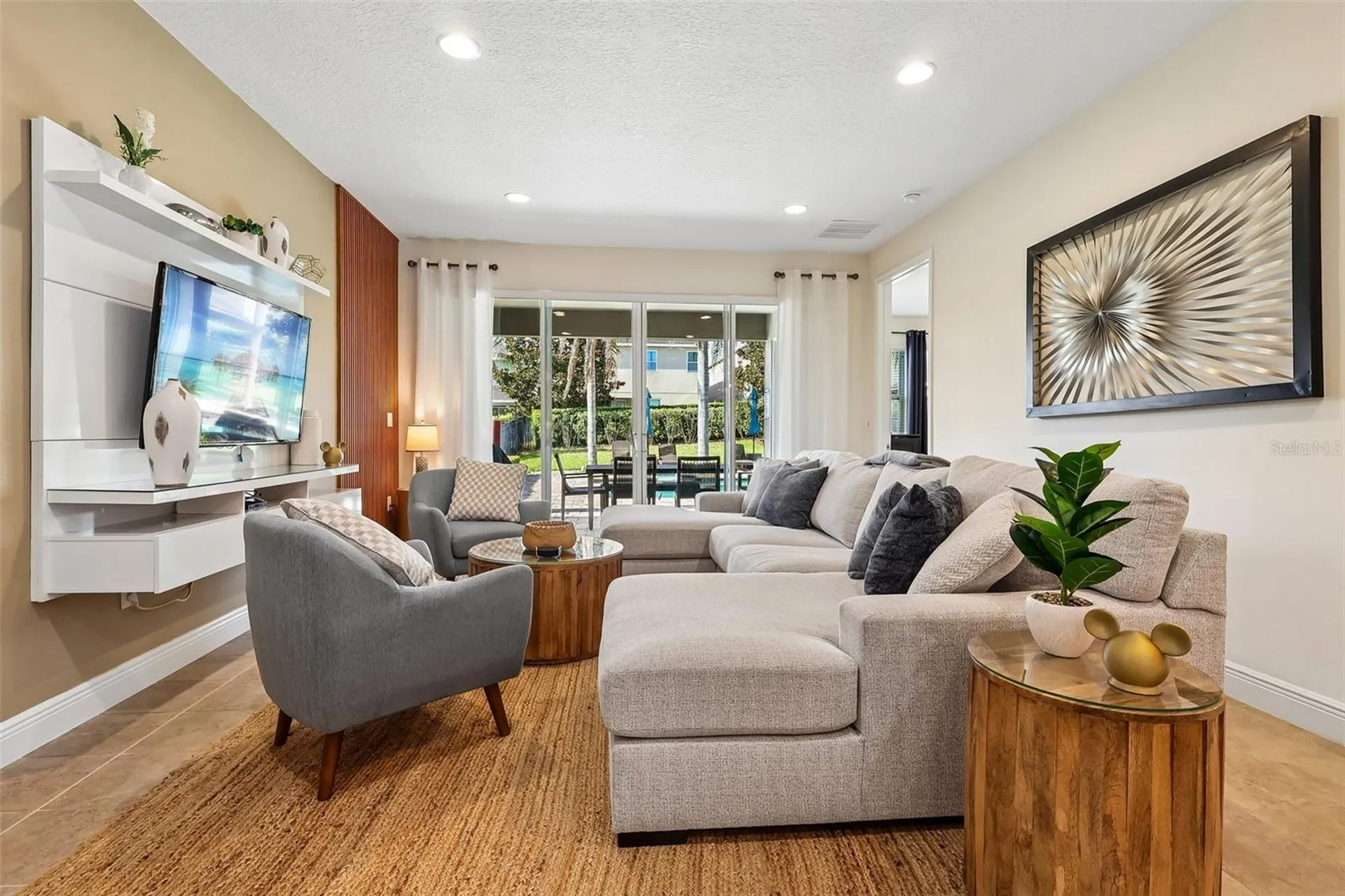 220 Pendant Court Kissimmee FL 34747
