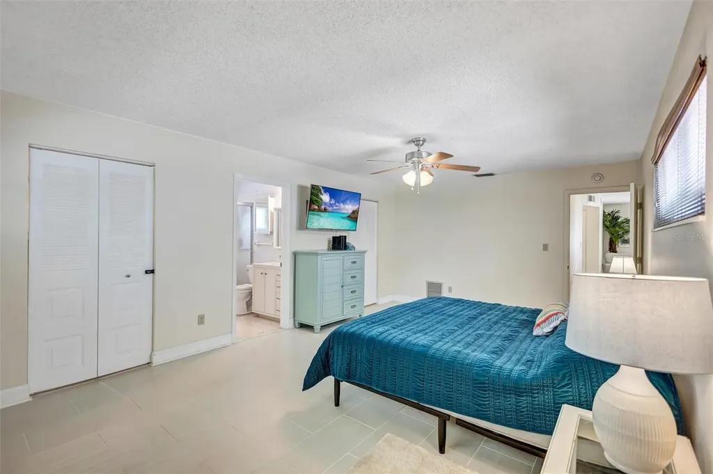 7687 117th Street Seminole FL 33772