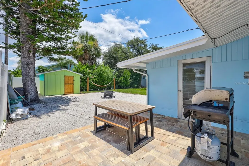 7687 117th Street Seminole FL 33772