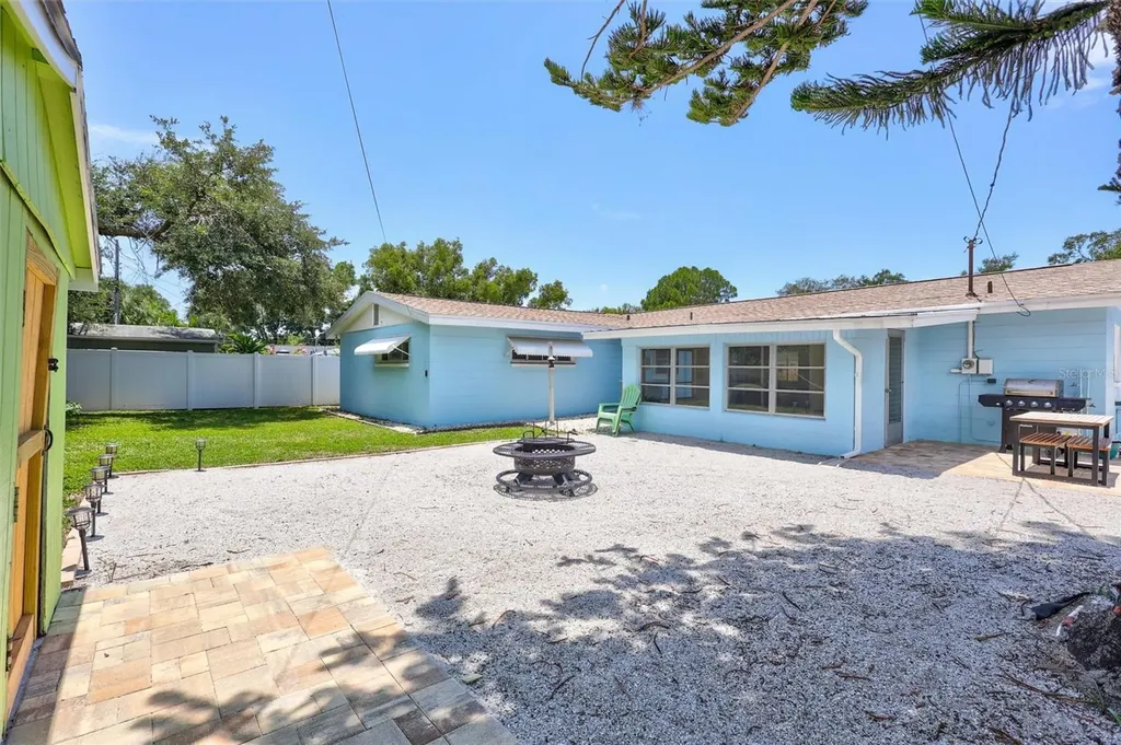 7687 117th Street Seminole FL 33772