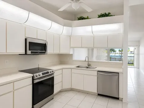 11644 SW Egret Circle Lake Suzy FL 34269