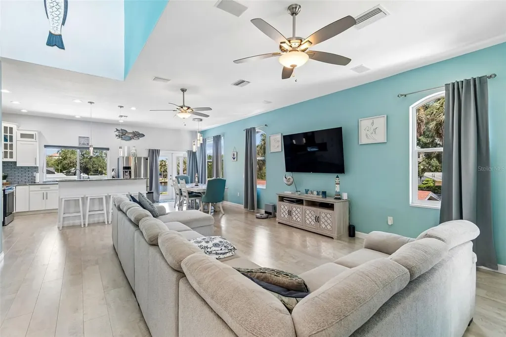 6121 Lafayette Street New Port Richey FL 34652