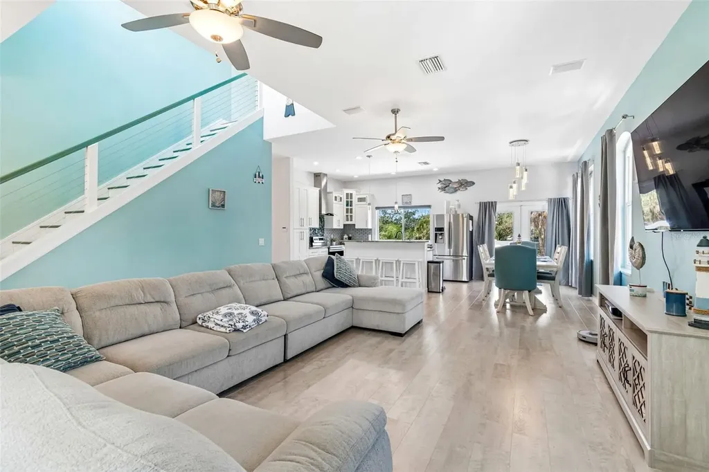 6121 Lafayette Street New Port Richey FL 34652