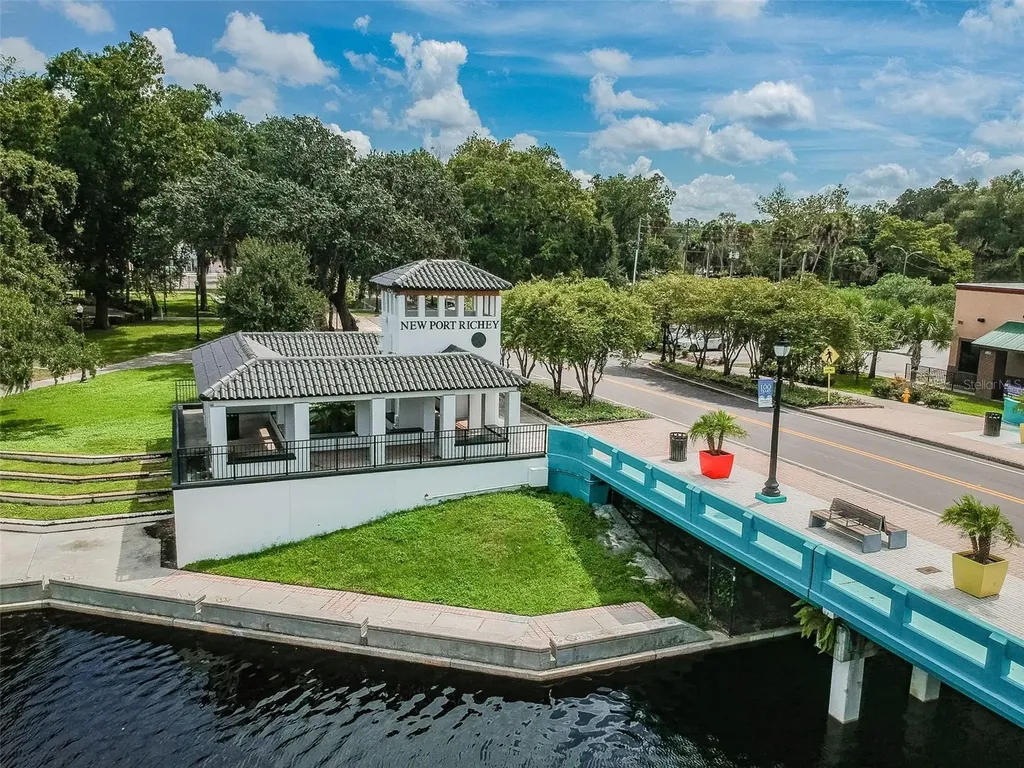 6121 Lafayette Street New Port Richey FL 34652