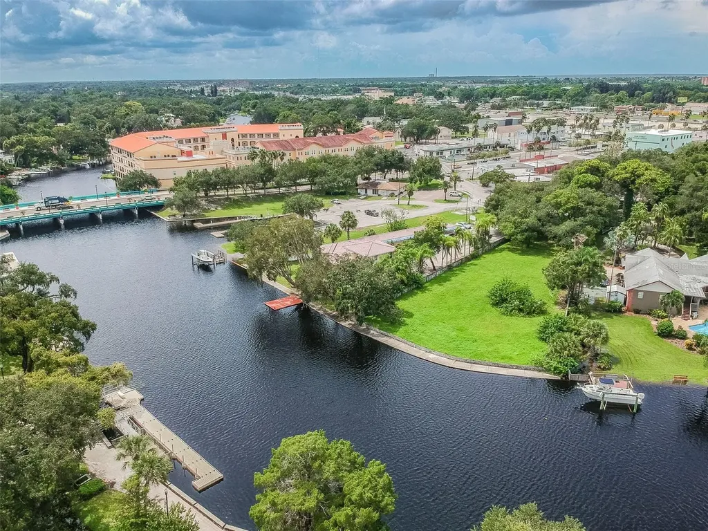 6121 Lafayette Street New Port Richey FL 34652