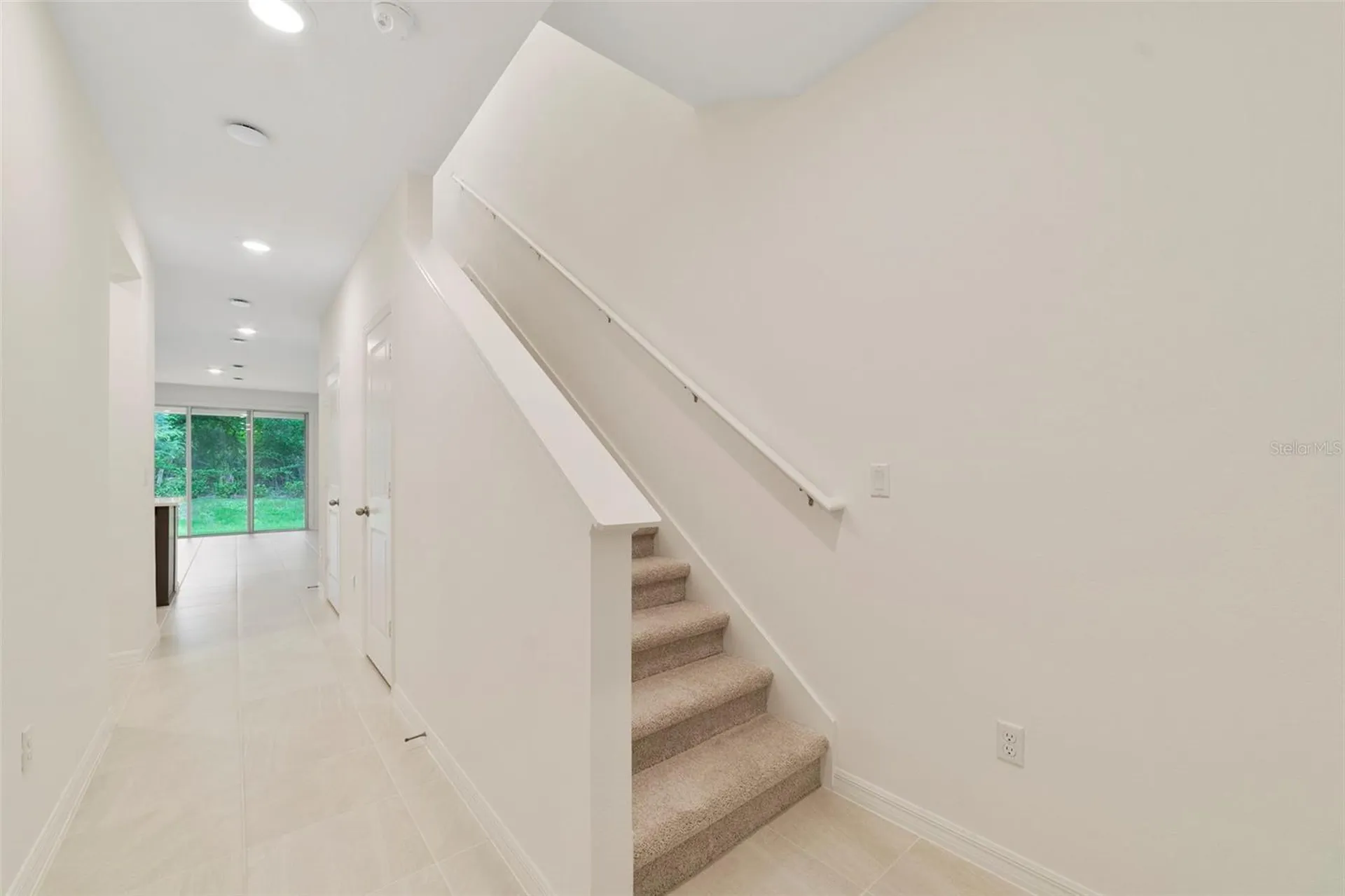 1661 Greenleaf Woods Cove Oviedo FL 32765