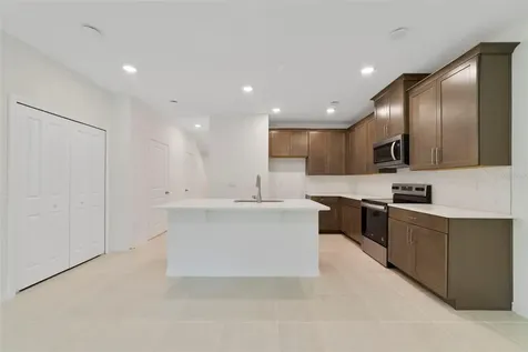 1661 Greenleaf Woods Cove Oviedo FL 32765
