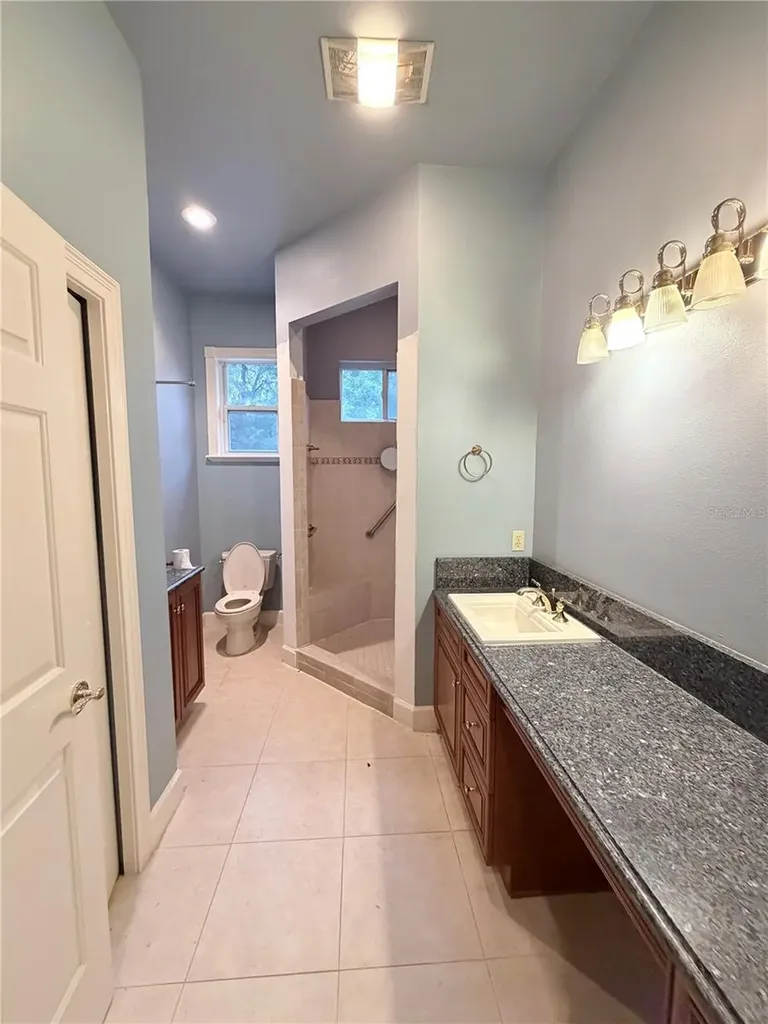 7812 NW 18th Lane Gainesville FL 32605