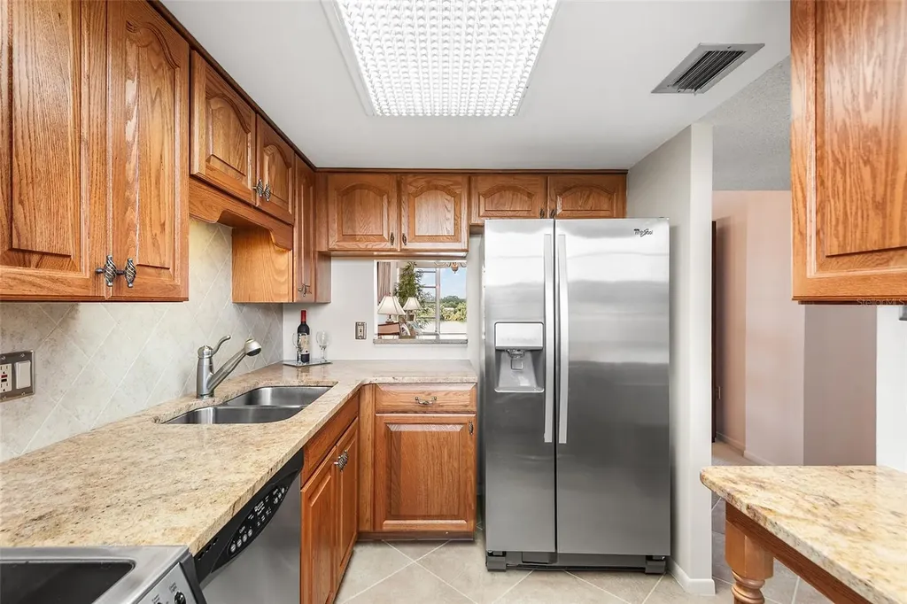 700 Mirror Terrace NW Winter Haven FL 33881