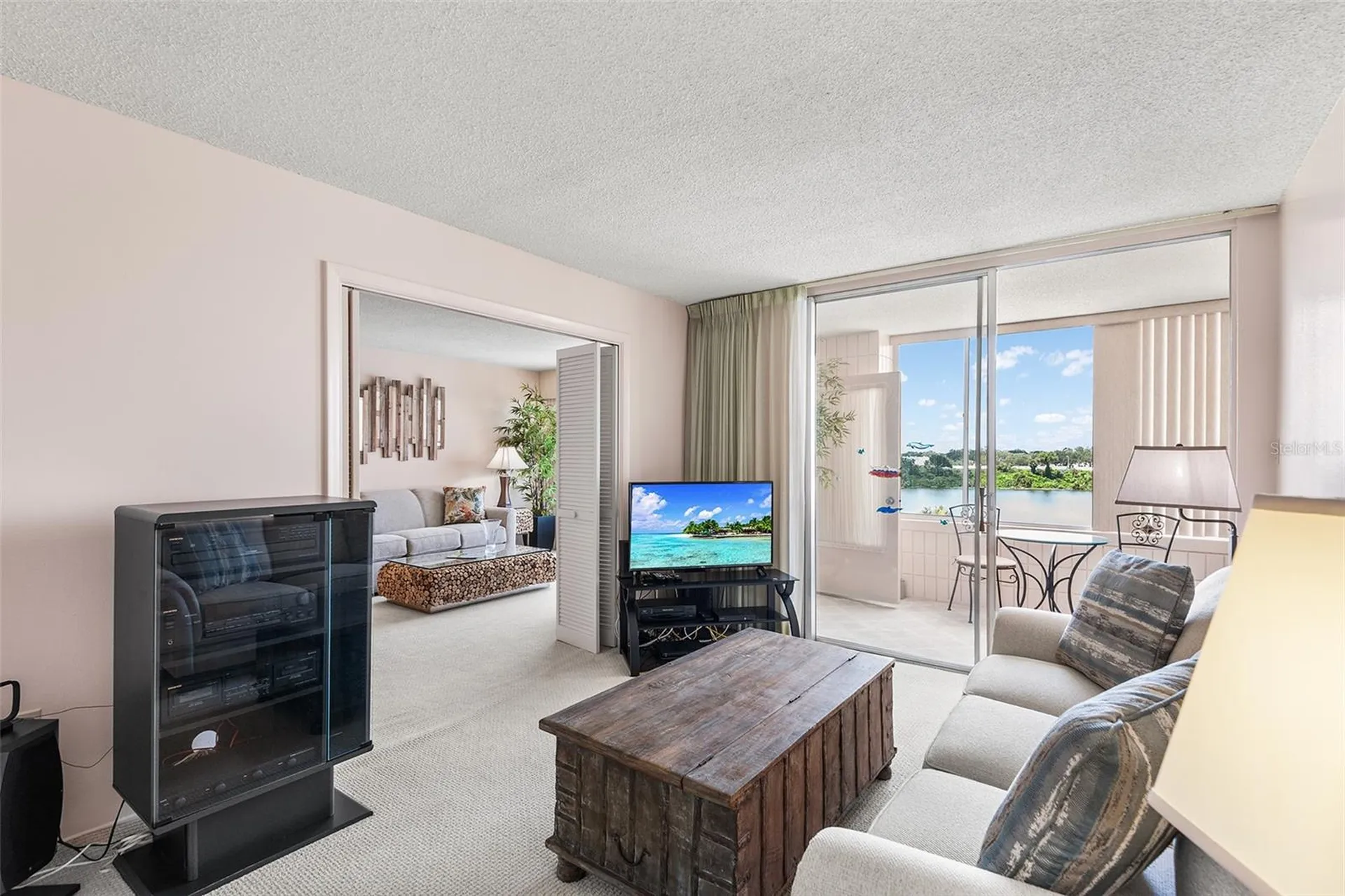 700 Mirror Terrace NW Winter Haven FL 33881