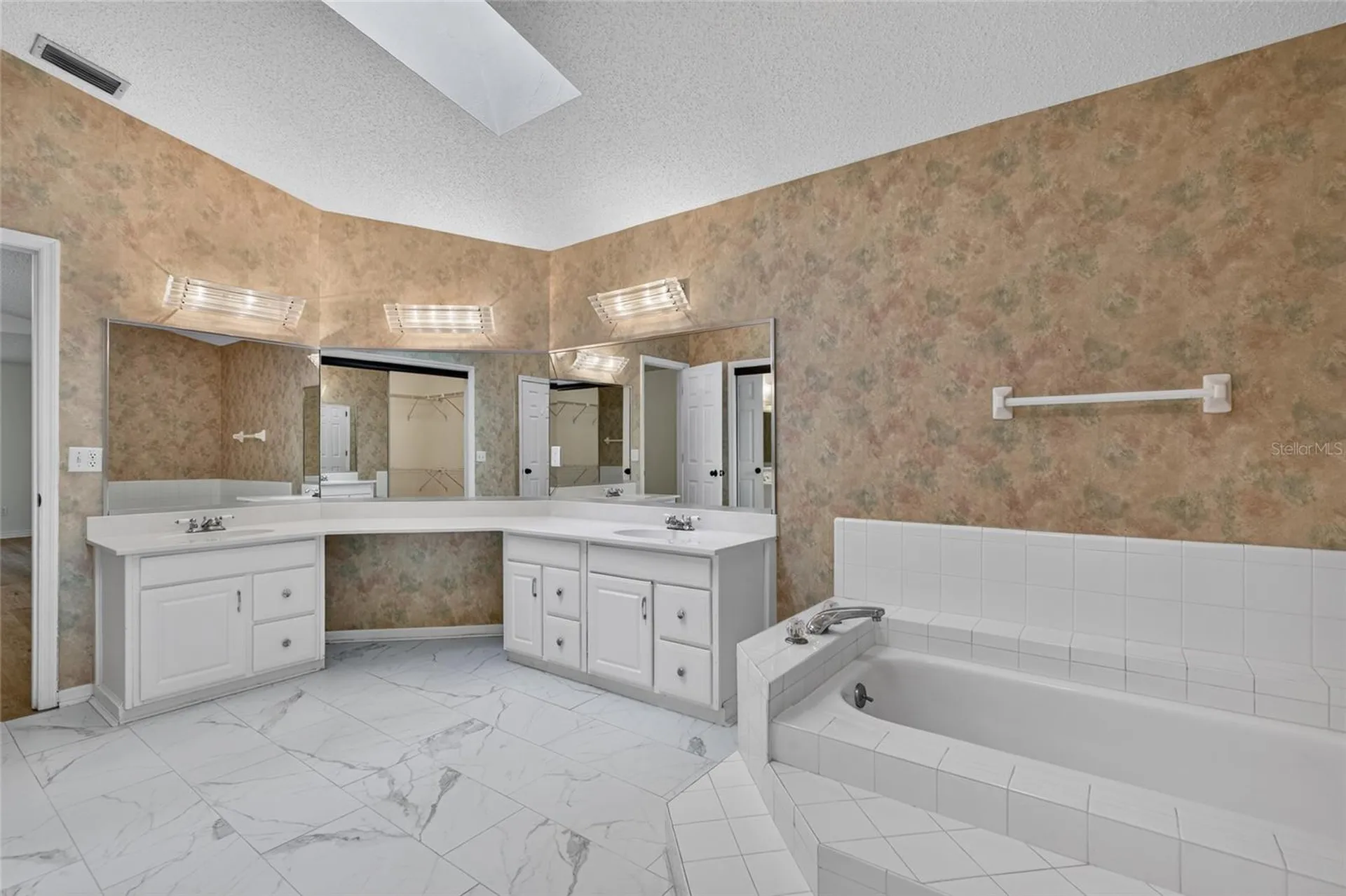 11 Walnut Place Palm Coast FL 32164