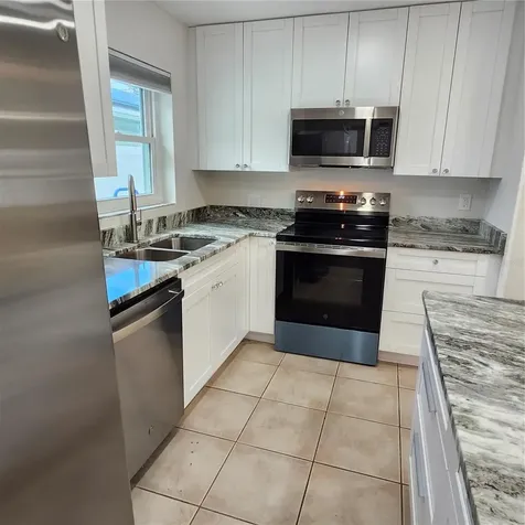 15414 Avalon Avenue Clearwater FL 33760