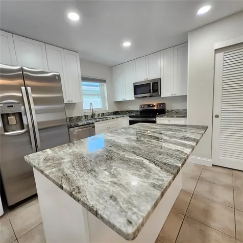 15414 Avalon Avenue Clearwater FL 33760
