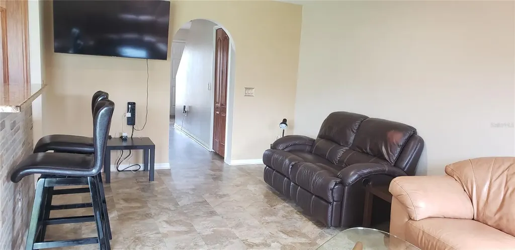 4560 Ashburn Square Drive Tampa FL 33610