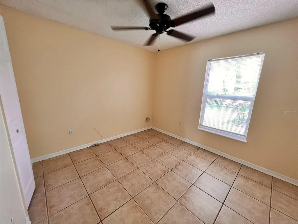 390 Fort Smith Boulevard Deltona FL 32738