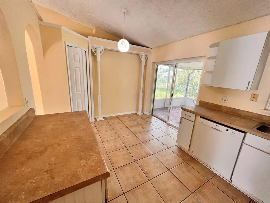 390 Fort Smith Boulevard Deltona FL 32738
