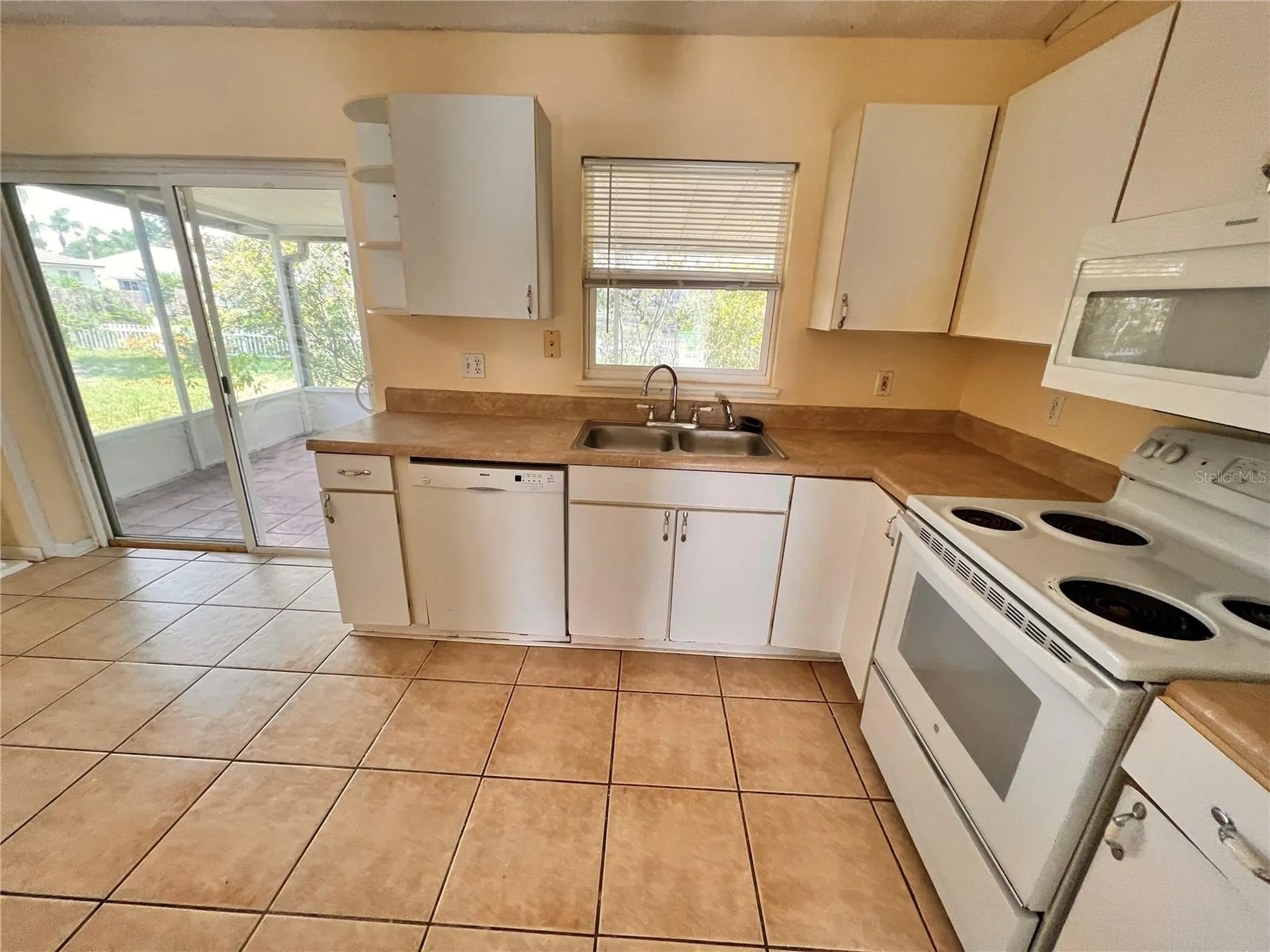 390 Fort Smith Boulevard Deltona FL 32738