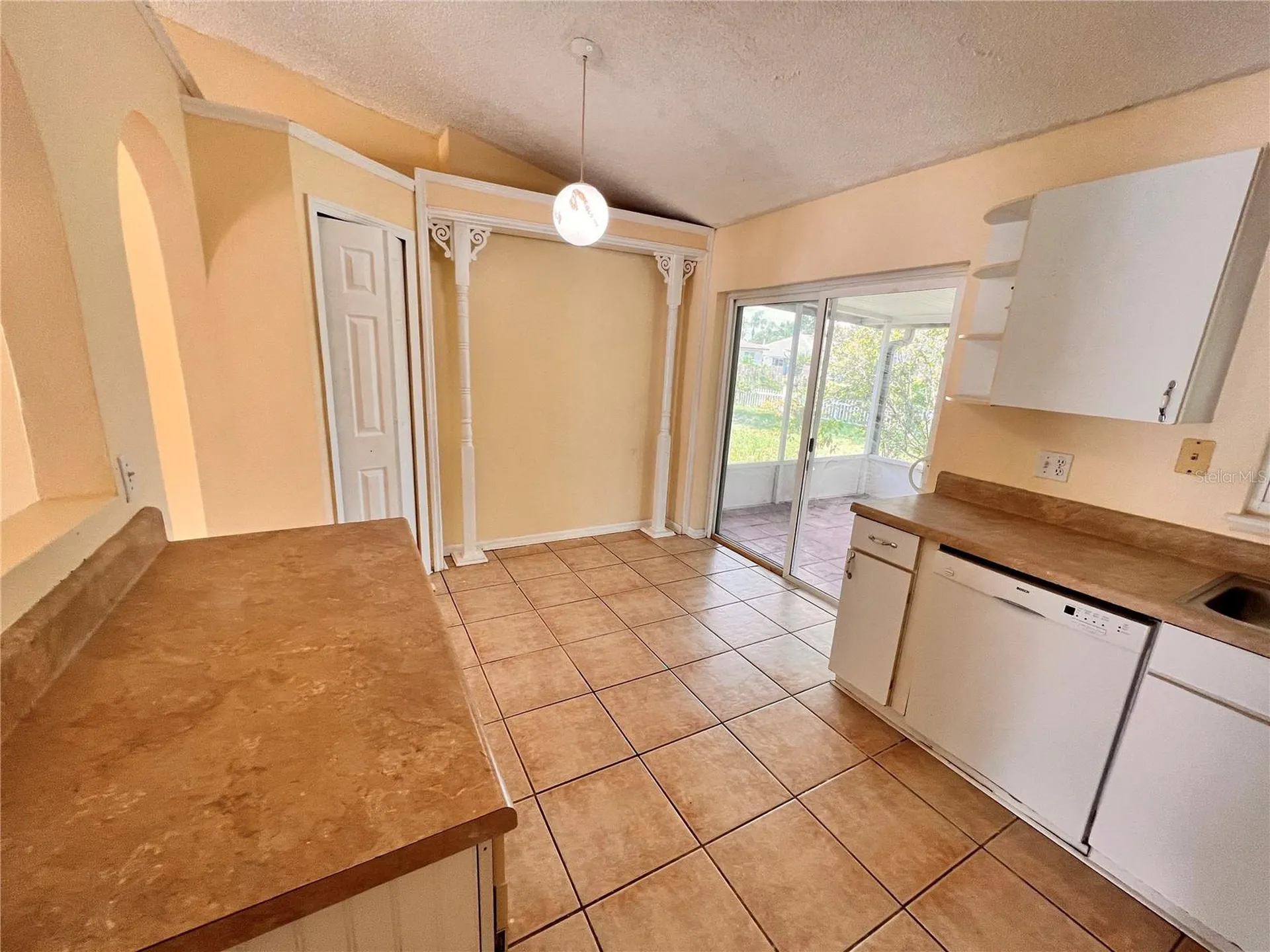 390 Fort Smith Boulevard Deltona FL 32738