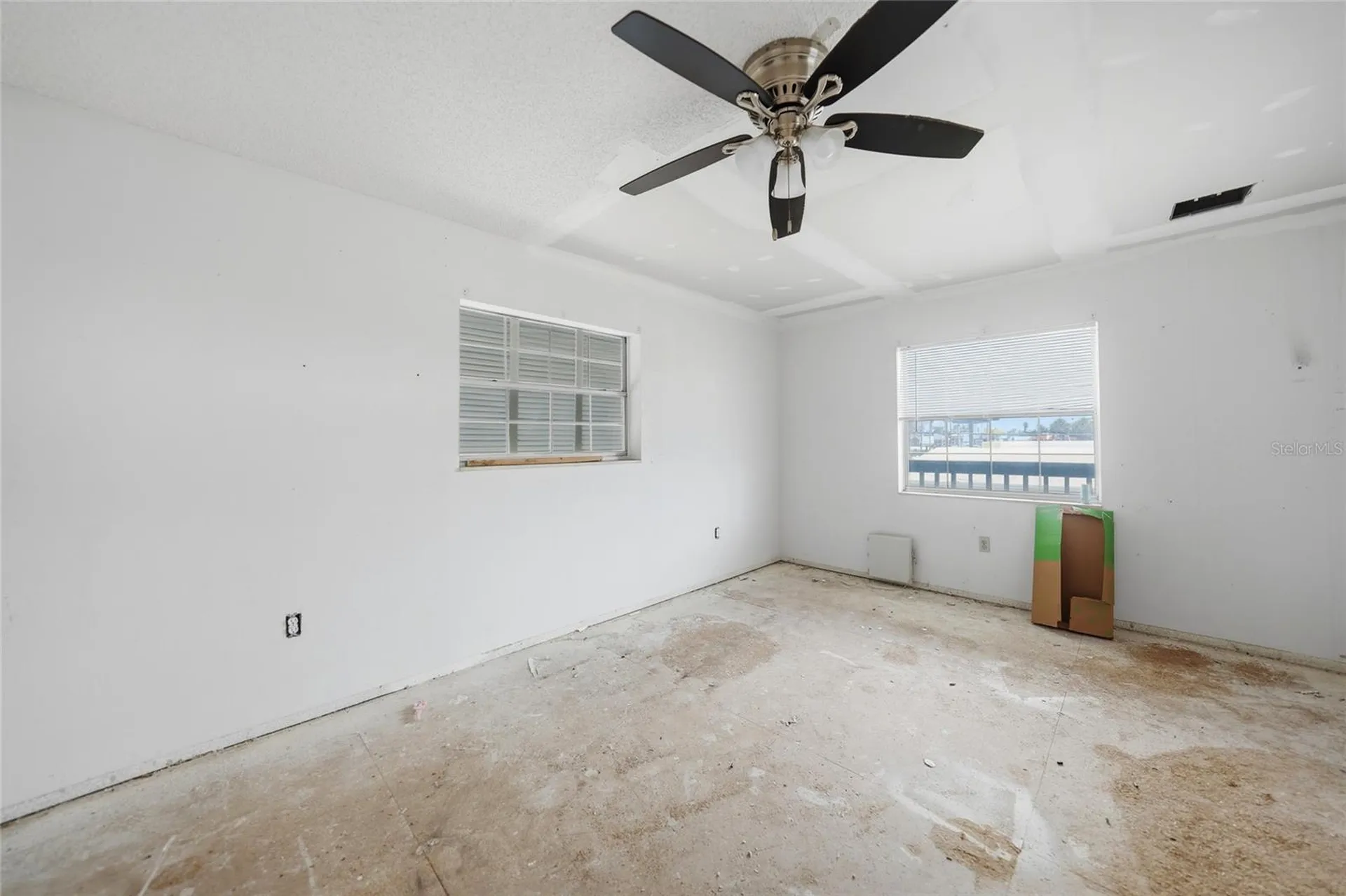 1261 Beach Road Englewood FL 34223